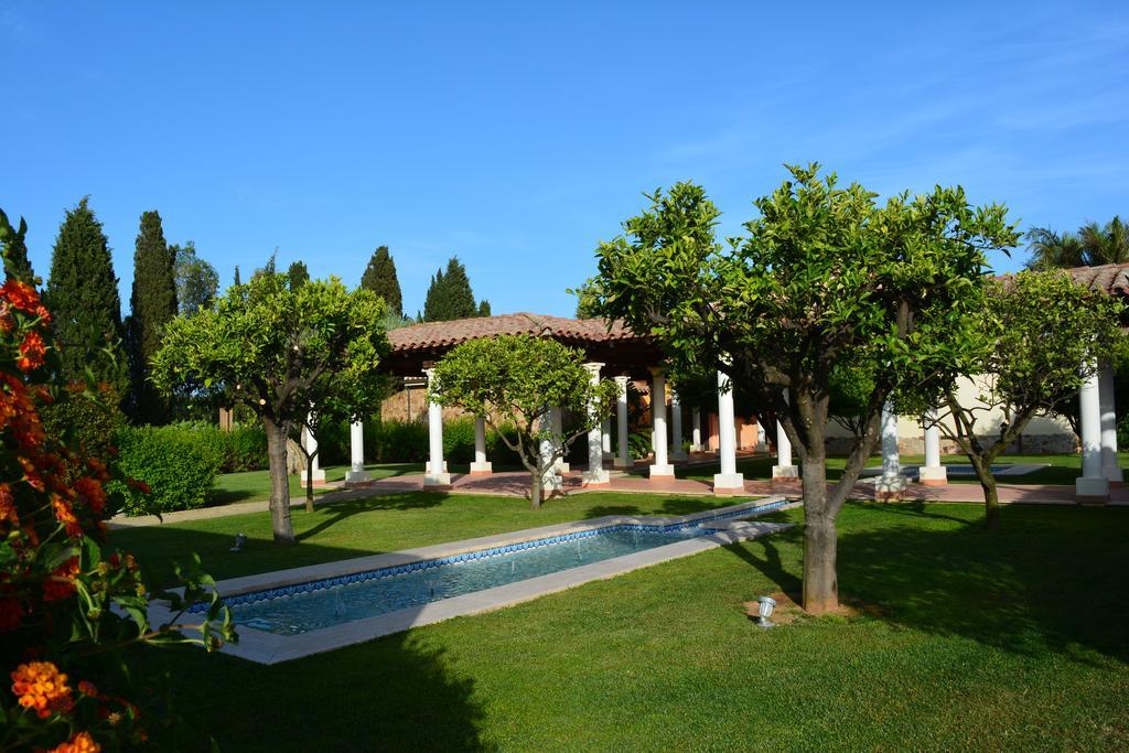 Lantana Resort Hotel&Apartments Pula Exterior photo