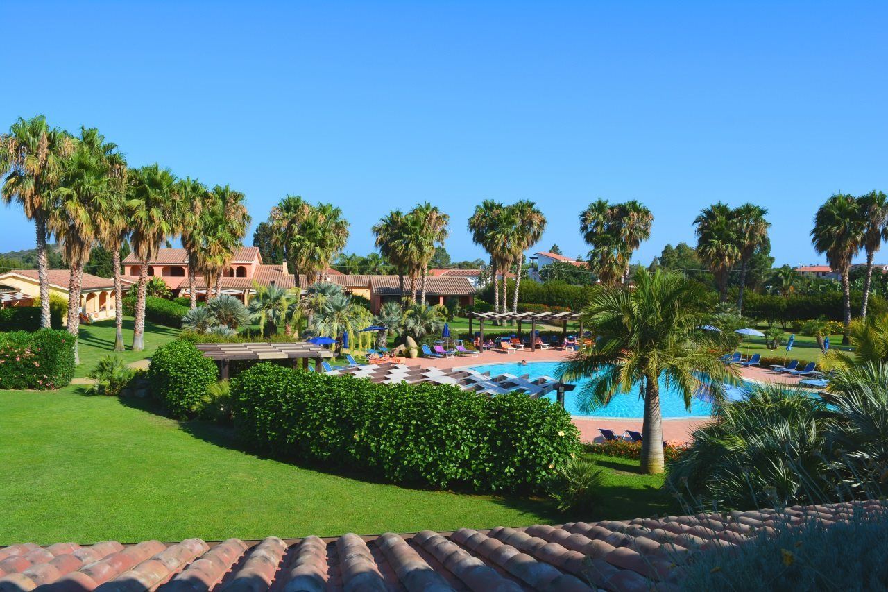 Lantana Resort Hotel&Apartments Pula Exterior photo